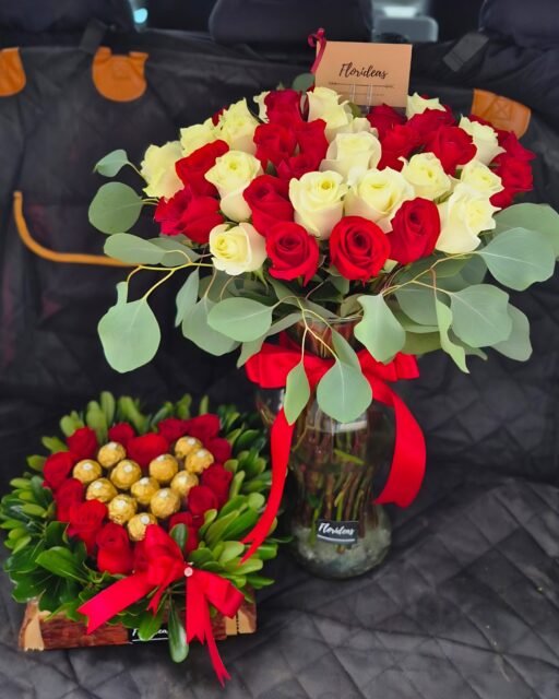 ¿Necesitas un detalle de último momento? 💐Tenemos arreglos listos para entrega a domicilio, perfectos para sorprender.Escríbenos y agenda tu envío hoy:📲 WhatsApp: https://wa.link/s1glww📞 (998) 287 3704🌐 www.florescancun.com.mx#FloresCancun #Floreriacancun #RamosDeRosas #RosasCancun #EnvioDeFloresCancun #RegalosCancun #DetallesRomanticos #Cancun